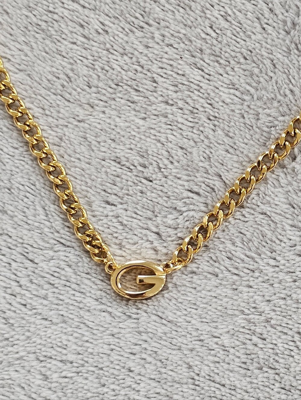 Givenchy 'G' Logo Pendant Necklace